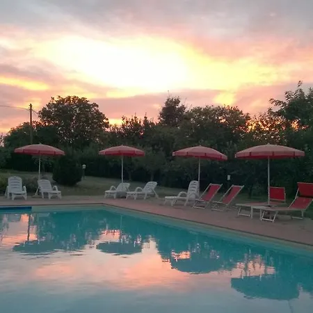 Tana De Lepri Aparthotel