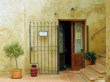 Aparthotel Tana De Lepri 3*