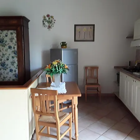 Aparthotel Tana De Lepri Colle Val D'Elsa